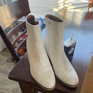 Glittery White Heel Boots